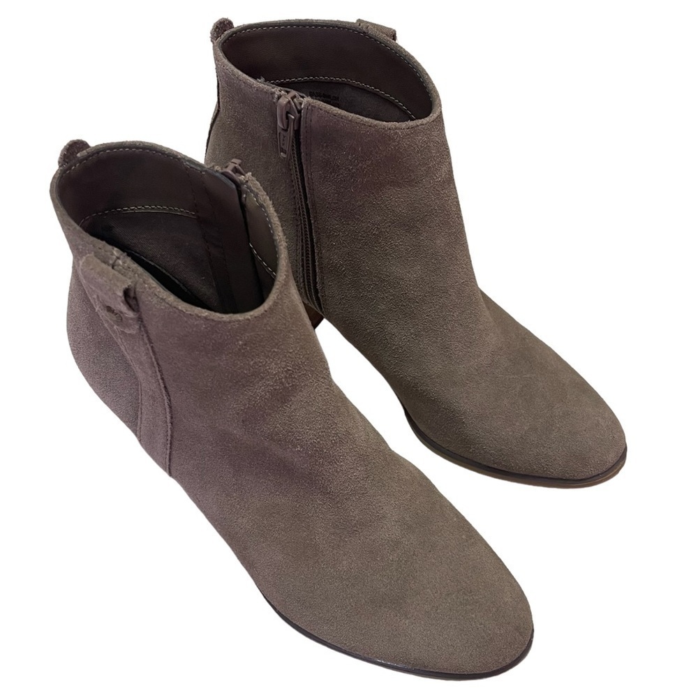 Bass Shiloh Suede Booties Size 7.5 Taupe Side Zip - Picture 1 of 9